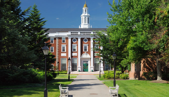ハーバード大学【IVY】世界大学ランキング２位！累計１５０名を超える ノーベル賞受賞者